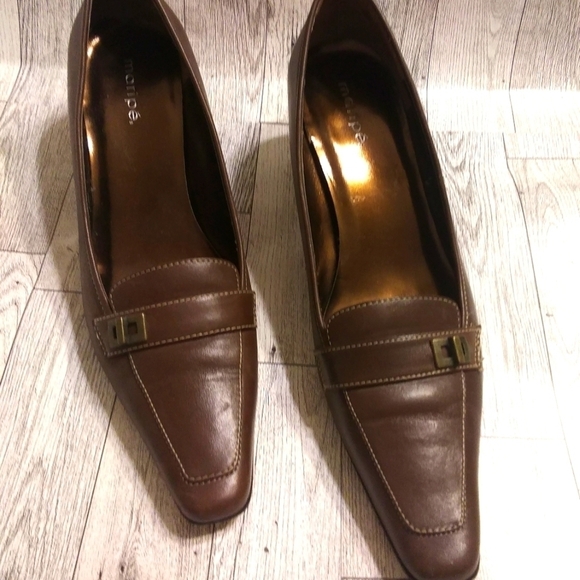 Maripe Brown Leather Pump 8.5 - Picture 1 of 7
